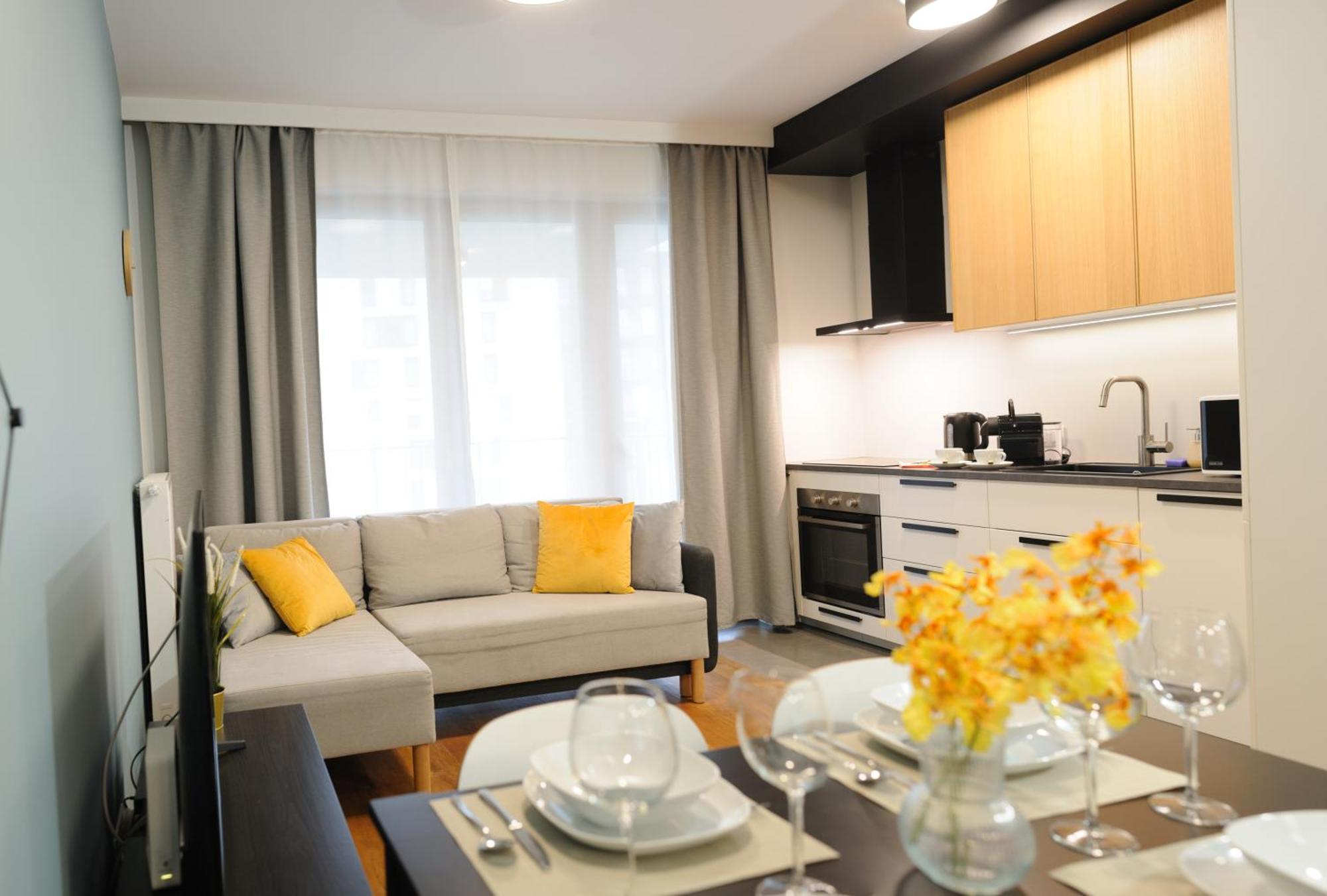 Like Home Apartments Cracovia Esterno foto
