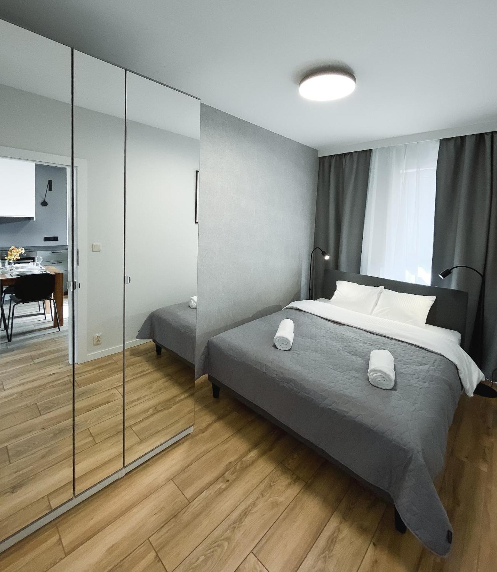 Like Home Apartments Cracovia Esterno foto